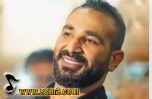 كشف المطرب أحمد سعد عن مقطع من أغنية يا بخته التي تجمعه مع الفنان هاني شاكر، نقيب الموسيقيين.نشر سعد عبر حسابه على instagram مقطع من الأغنية مع لقطات من كواليس تسجيلها في الاستديو.وأوضح سعد أن الأغنية سيتم طرحها قريبا عبر قناته على youtube. أحمد سعد - يا بخته مع هاني شاكر - MP3