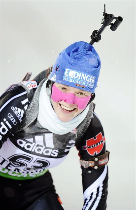 Biathletin Miriam Gössner vor dem Weltcup Auftakt in Östersund DER