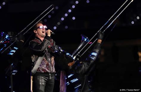 Muse Frontman Matthew Bellamy Vader Geworden Ditjes En Datjes