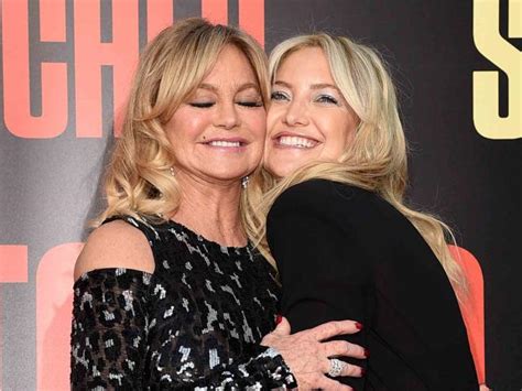 Kate Hudson Shares Throwback Photo In Mothers Day Tribute To Goldie