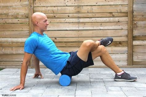 The erector spinae are slow twitch dominant by around 6%. How To Use a Foam Roller For Back Pain