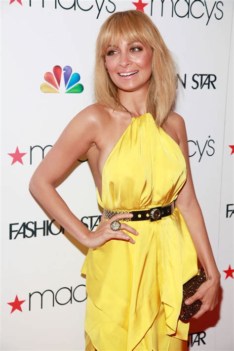 Nicole Richie At Macys Celebrates Fashion Star In New York Hawtcelebs