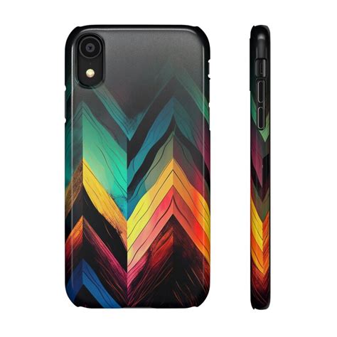 Slim Polycarbonate Phone Case With Crooked Chevron Abstract Design