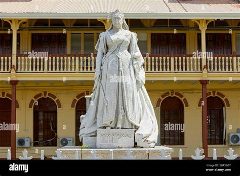 Statute Of Queen Victoria Monument In Front Of The High Court In