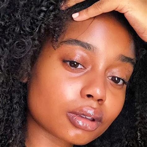 22 Year Old Akilah Releford Started The Vegan Skincare Empire Mary
