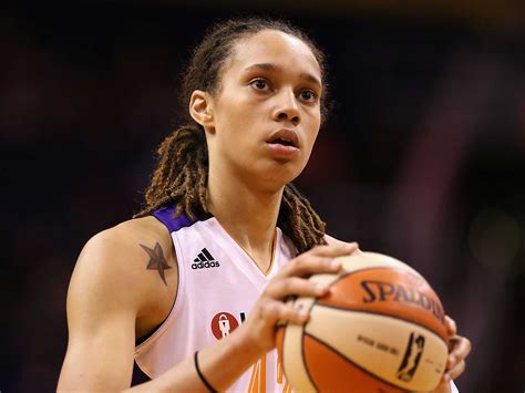 Brittney Griner Makes 12 Times As Much Money Playing Basketball In China