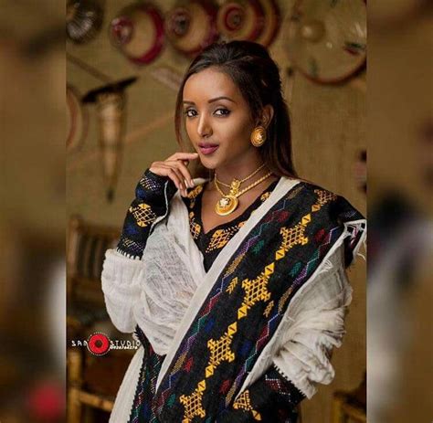 Pin By John Scipio On Ethiopia Fashion Designers Ethiopian Clothing