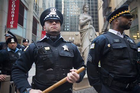 A Gripping Tale Of Cop Corruption In Chicago Vanity Fair