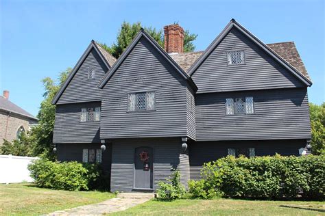 Top Ten Most Haunted Places In Salem Ma Salem Ghosts