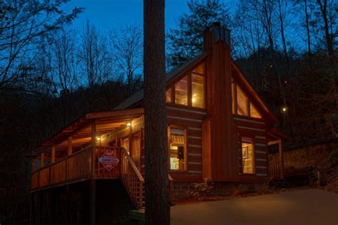 2 Bedroom Cabins In Gatlinburg Tn In The Smoky Mountains