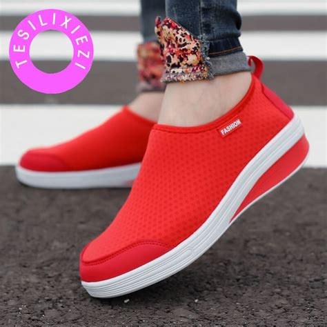 Tesilixiezi Women Breathable Mesh Shoes Loafers Fashion Light Heighten