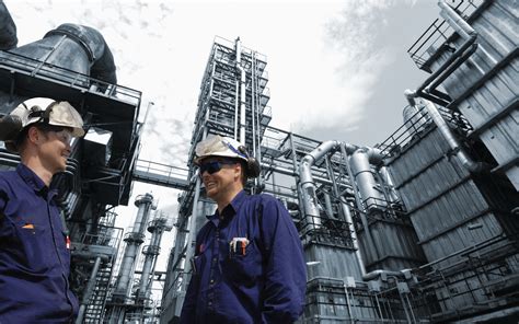 壁紙 工場、労働者 3840x2160 UHD 4K 無料のデスクトップの背景, 画像