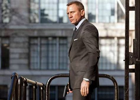 James Bond Returns In Skyfall Preview Pictures Liverpool Echo