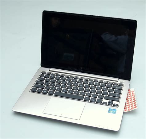 Rekomendasi laptop 5 jutaan terbaik 2020 yang layak di beli, untuk mengetahui laptop cocok untuk gaming. Laptop Touchscren Asus X202e 2nd Harga 2 Jutaan | Jual ...
