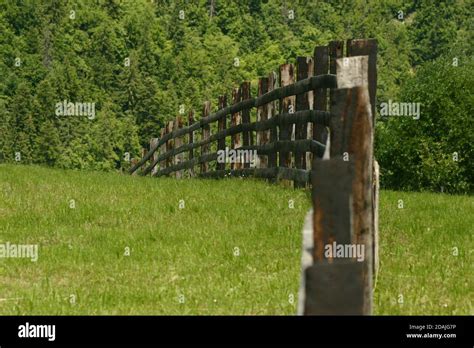 Split Rail Fencing Hi Res Stock Photography And Images Alamy