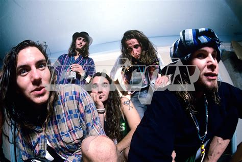 Photo Of Pearl Jam 1992 Iconicpix Music Archive