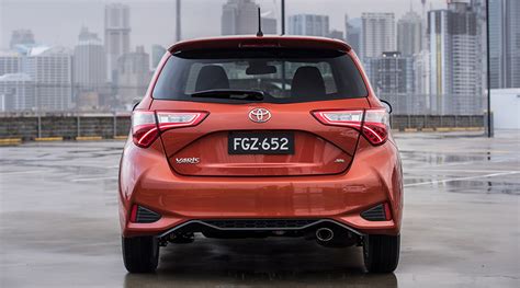 Toyota Reveals The 2017 Yaris Lineup