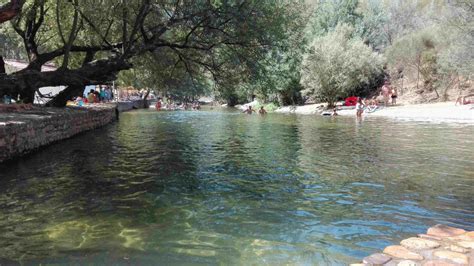 Praia fluvial de fernandaires is located in vila de rei. Praia Fluvial de Vila de Rei (penedo Furado) Sardoal ...