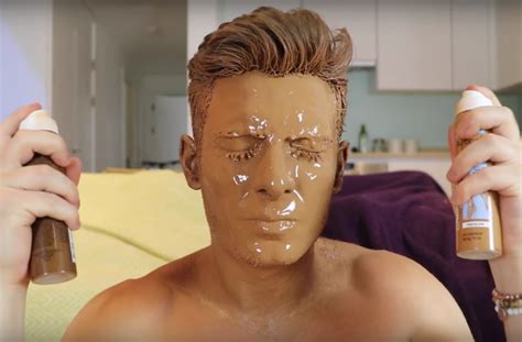 Man Applies 100 Layers Of Fake Tanning Spray And The Result Is Horrifying
