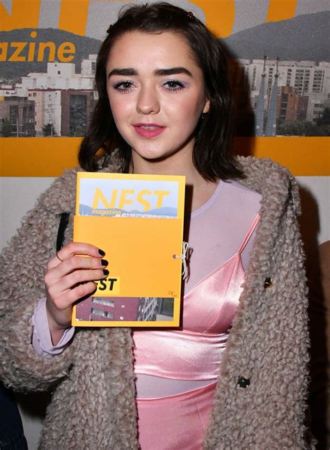 Maisie Williams Page 23 Hawtcelebs