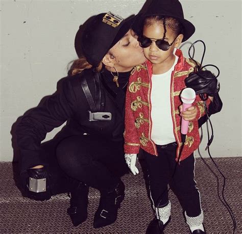 Beyonce And Blue Ivy Dress Up As Janet And Michael Jackson Huffpost