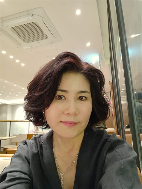 김선진 포트폴리오 럭서리 중년 여자 배우 탤런티드