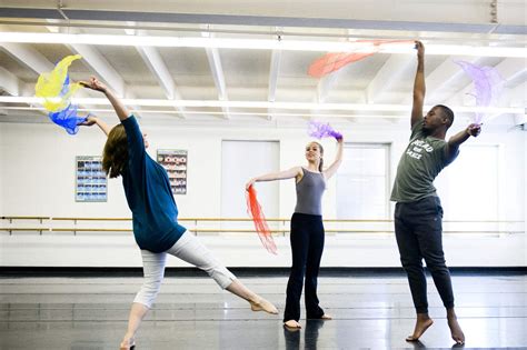 What Is Dance Movement Therapy Benefits And Things To Consider
