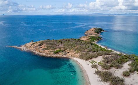 17 Ways To Explore Great Keppel Island Australia Your Way