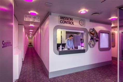 Firstly, it's the only hotel connected to the airport's south terminal by a covered walkway, so you wont have to drag your suitcase amongst the london drizzle. 6 Best Capsule Hotels In London, England - Updated 2021 | Trip101