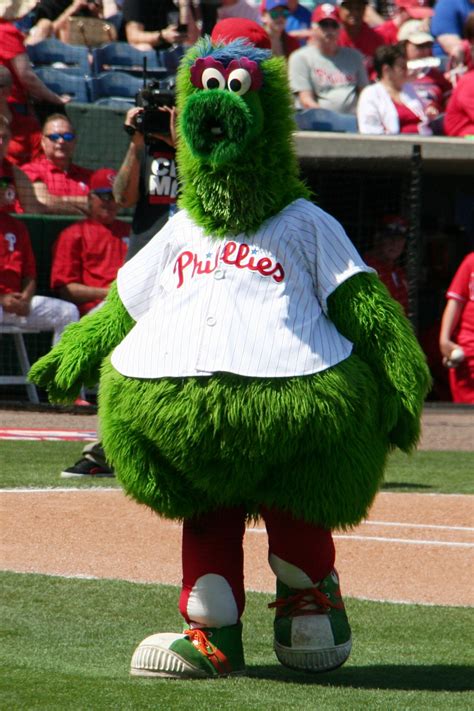 The Fight For The Phillie Phanatic Who Owns The Essence Of An Iconic Mascot Adefam Com