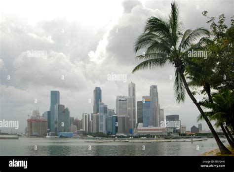 Singapore Skyline In The Early Morning Stock Photo Alamy