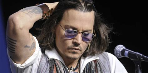Johnny Depp 20 Million Salary Dispute Business Insider