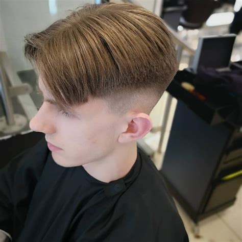 Eboy haircut men middle part undercut. Pin on Center Part Curtains Hairstyle
