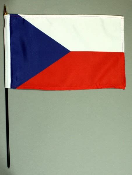 Die charm flagge tschechei mit roter, weißer und blauer kaltemailleeinlage. Tischflagge Tschechien 20x30 cm optional mit ...