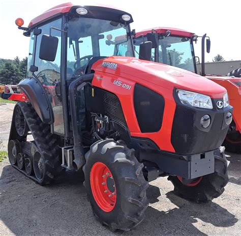 Kubota M5n 091 M5n 091hdc12pc Tracked Narrow Orchard Tractor 108 Hours