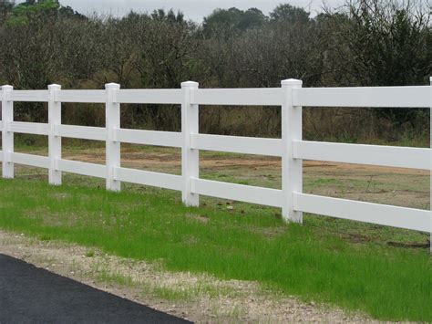 3 Rail Vinyl Ranch Rail Fence Fence Design Farm Fence Fence