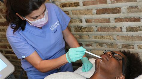 17 reviews of american laser skincare i'm getting laser hair removal for my bikini and upper thigh, and boy, could one office have enough nice people! Is Laser Hair Removal Safe For All Skin Tones? - Lapiel ...