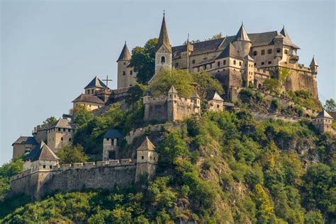 23 Jaw Dropping Mountain Top Castles Photos