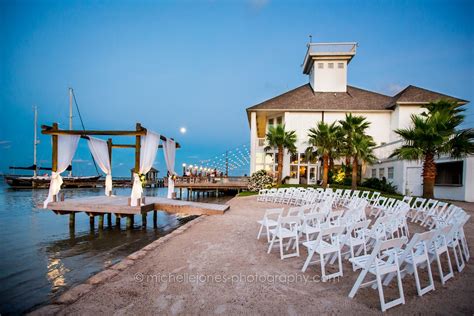 The Venue ‹ Mansion By The Sea Wedding Venues Beach Wedding Venues