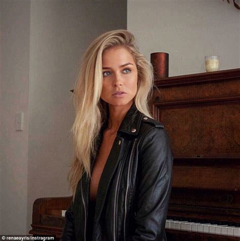 Miss Universe Australia S Renae Ayris Poses In Naked Cleavage Baring Snap Daily Mail Online