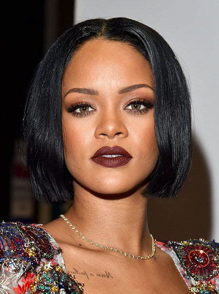 Best 15 Rihanna Short Haircuts 2019 Guide With Images Rihanna
