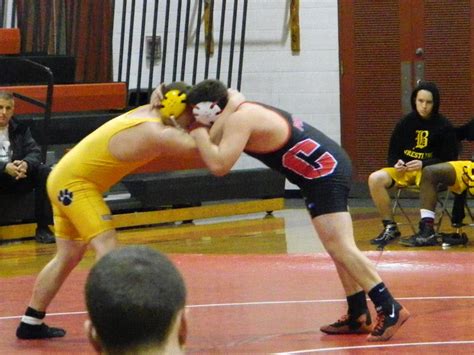 Pirate Wrestling Falls To Bordentown In Final Bout Of Match