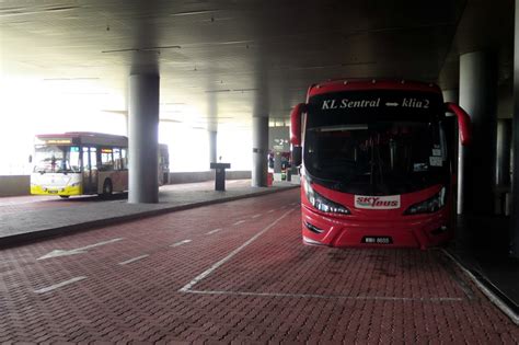 And thereafter, take a bus from kl to genting. Skybus, buses from klia2 to KL Sentral & One Utama ...