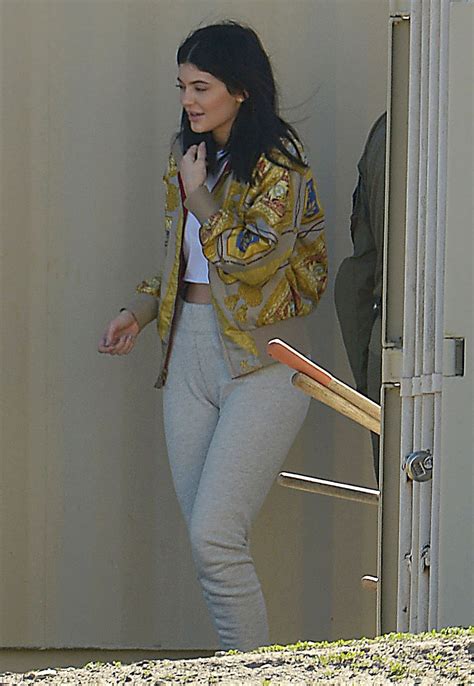 Kylie Jenner Filming Keeping Up With The Kardashians In Los Angeles February CelebMafia