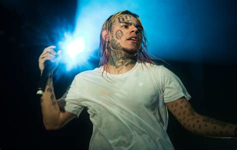 Tekashi 6ix9ine Could Enter Witness Protection After Testifying Against