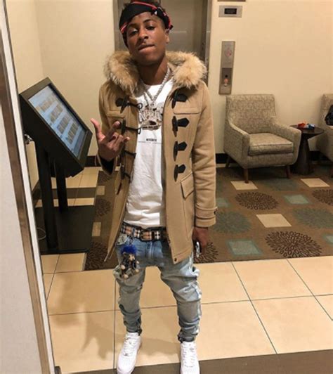 Nba Youngboy Photos Of The Rapper Hollywood Life