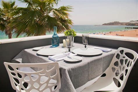 Proprietário do restaurante estaminé, na ilha deserta, em faro, desconhece como o fogo reduziu a cinzas o seu negócio pj investiga fogo no estaminé, mas dono não acredita em mão criminosa. O queres jantar hoje?: Férias no Algarve - Guia final das minhas dicas