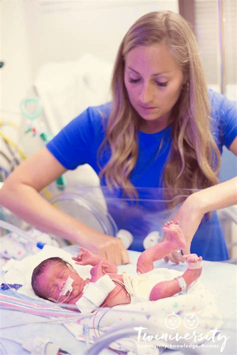 Nicu Nurse The Important Role They Play With Twins Twiniversity
