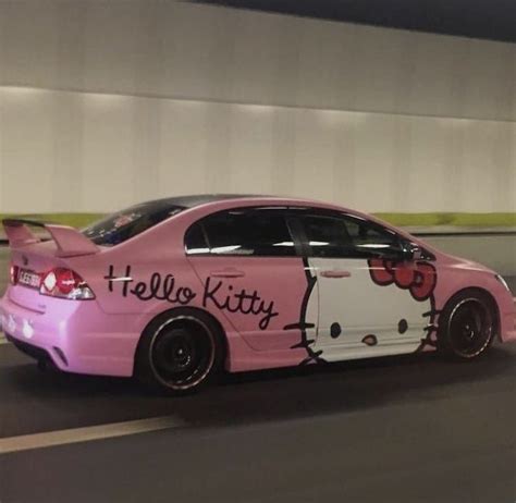 Hk Street Car 💕 Hello Kitty Car Hello Kitty Clothes Hello Kitty