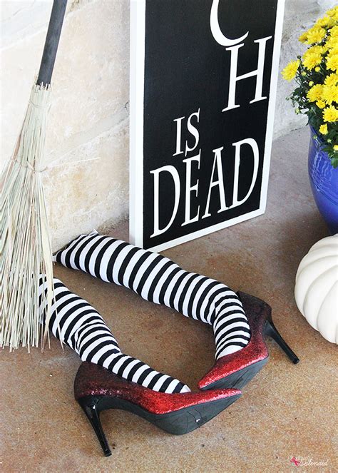 Wicked Witch Leg Diy Halloween Porch Decor Idea So Fun And Festive